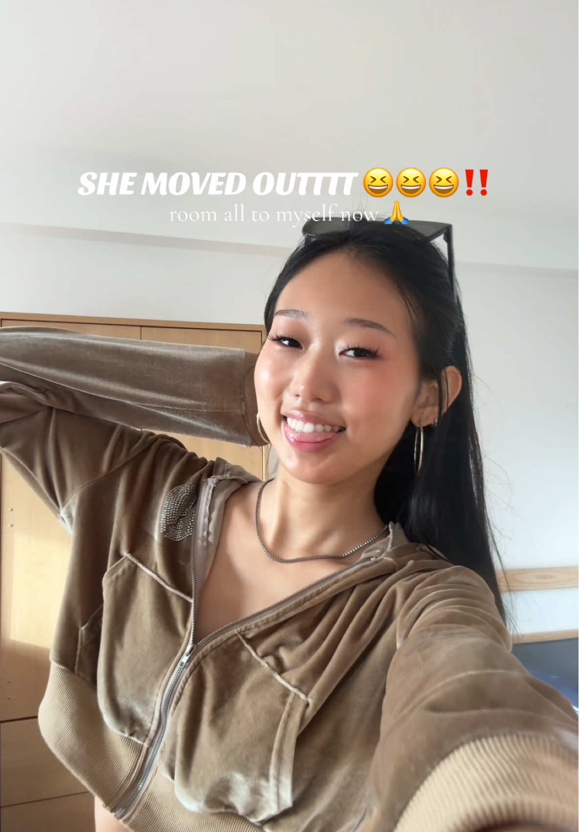 @u.a.bitxh
