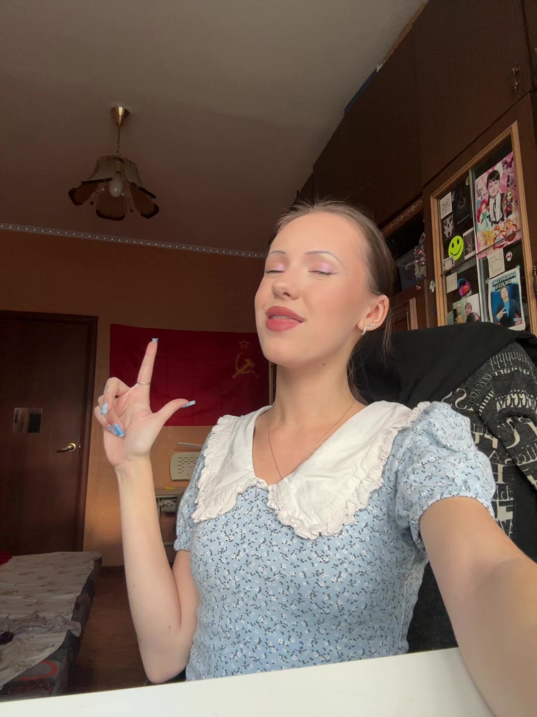 @Аня