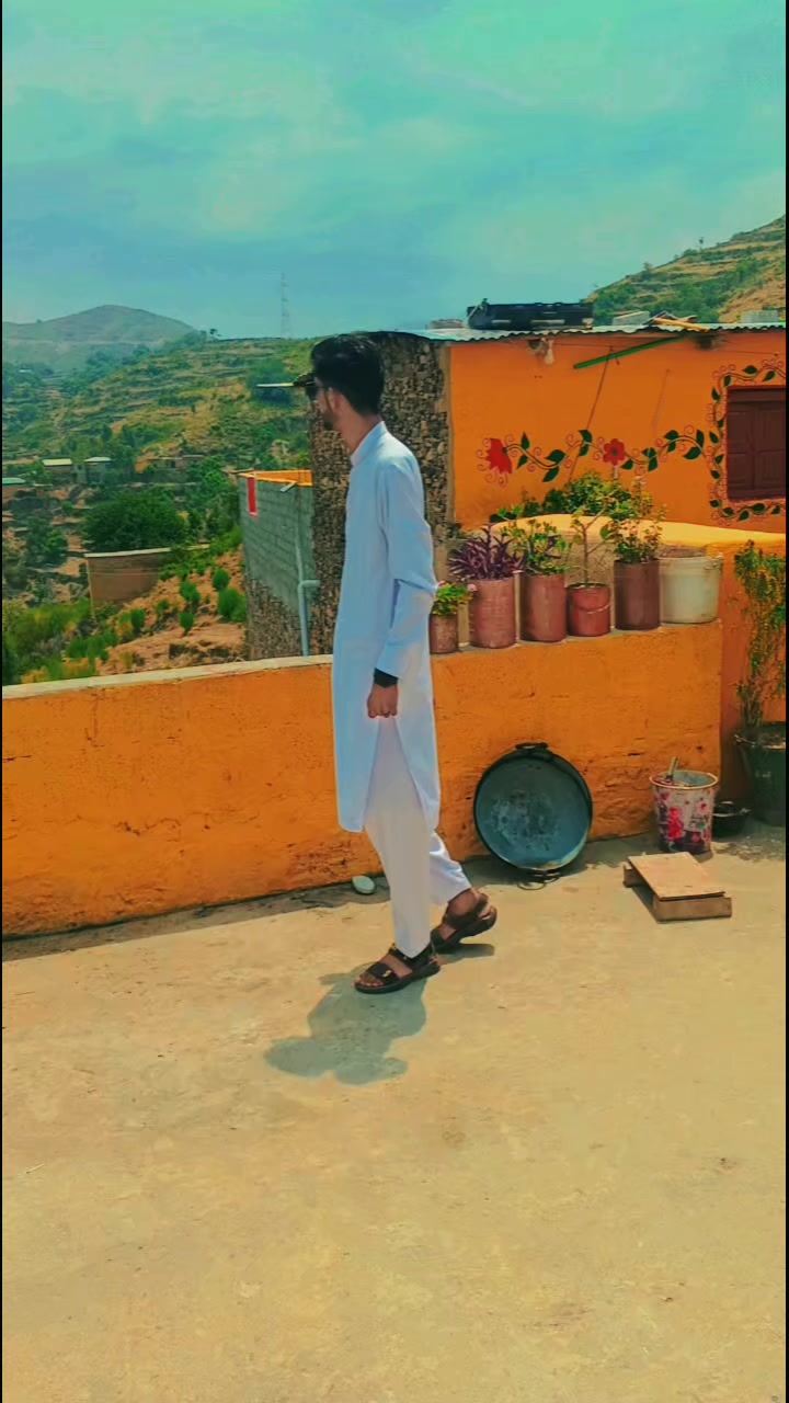@Hasrat Tãñölï