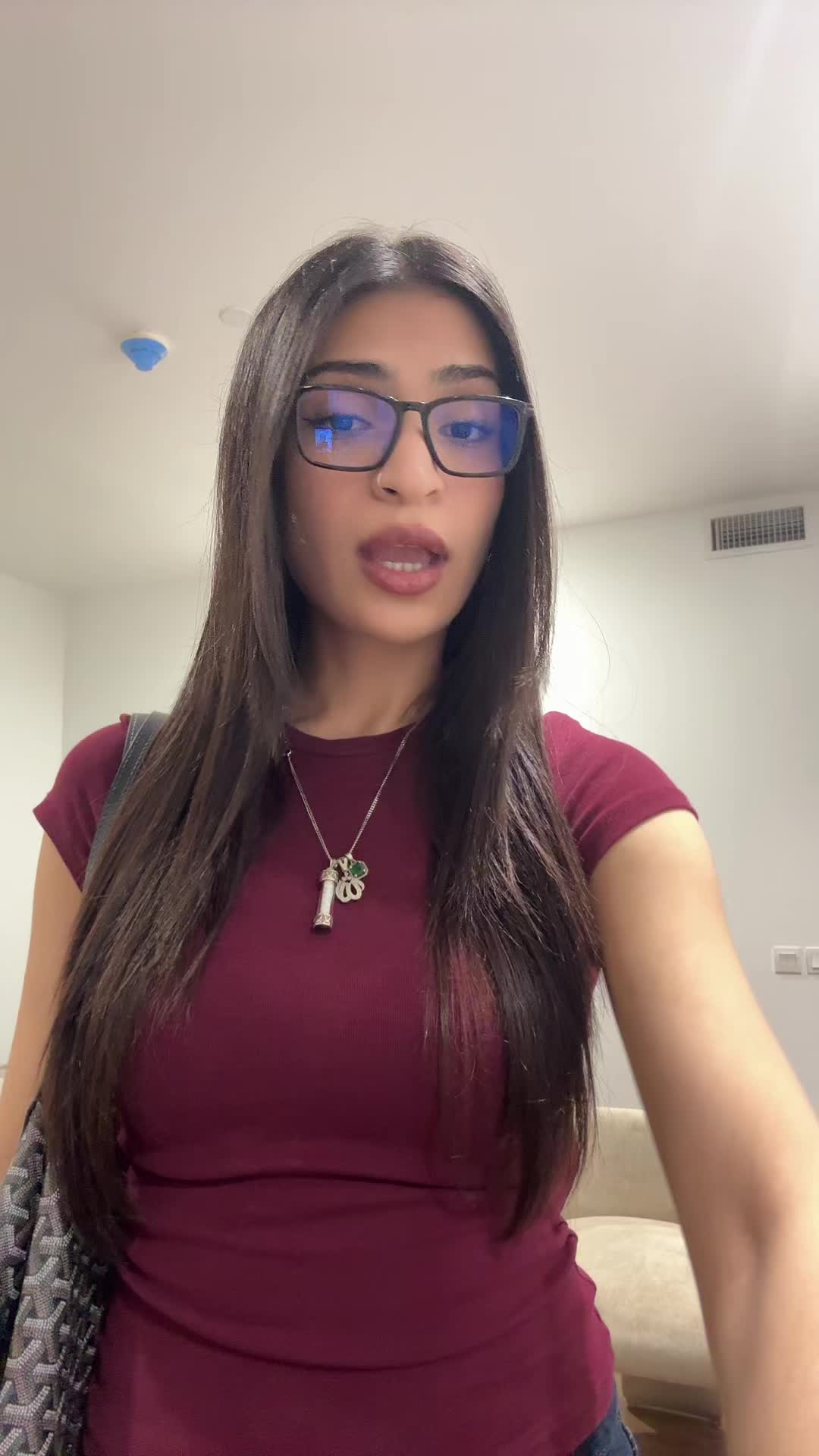 @alizehzarah
