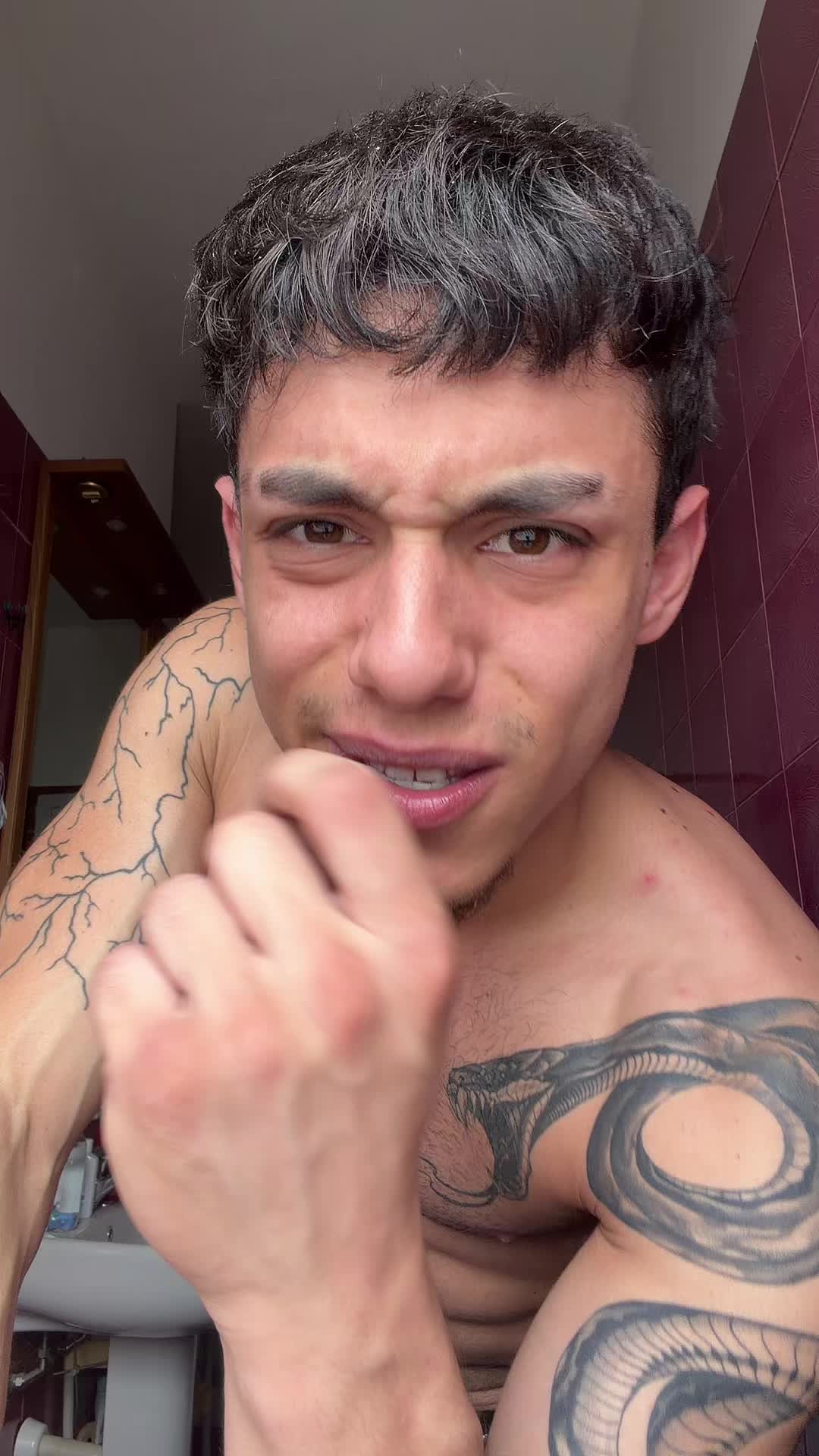 @Alessandro Moraca