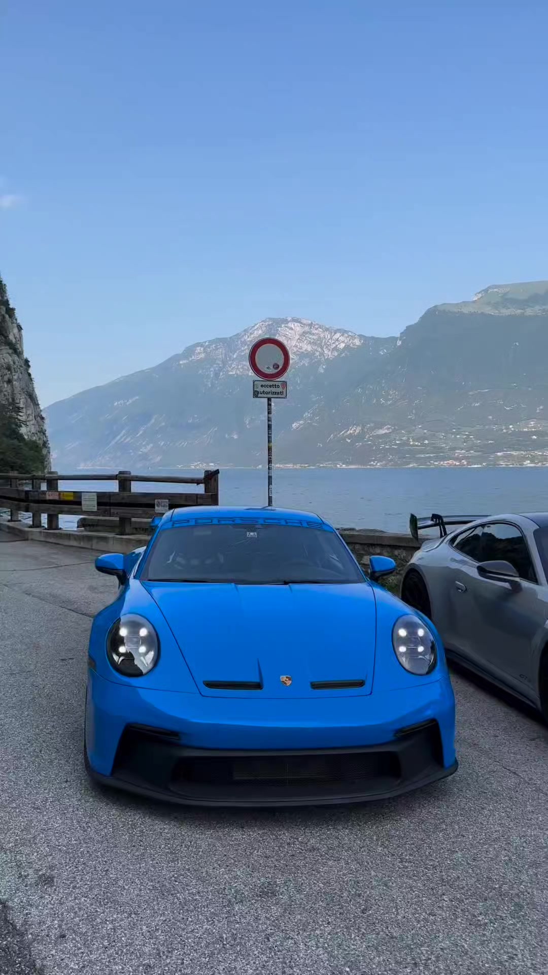 @𝚂𝚛.cars
