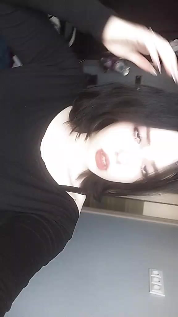 @❣יוגאַניאַ❣