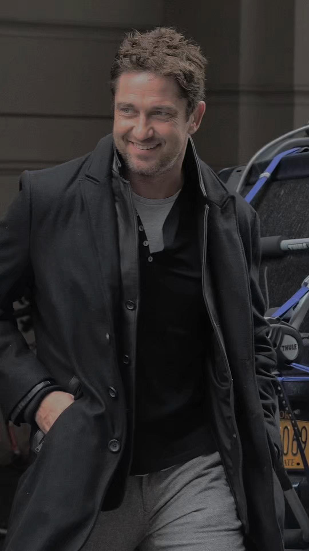 @Gerard butler