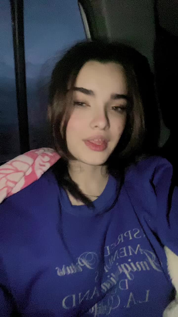 @E L I S🧚🏻♀️