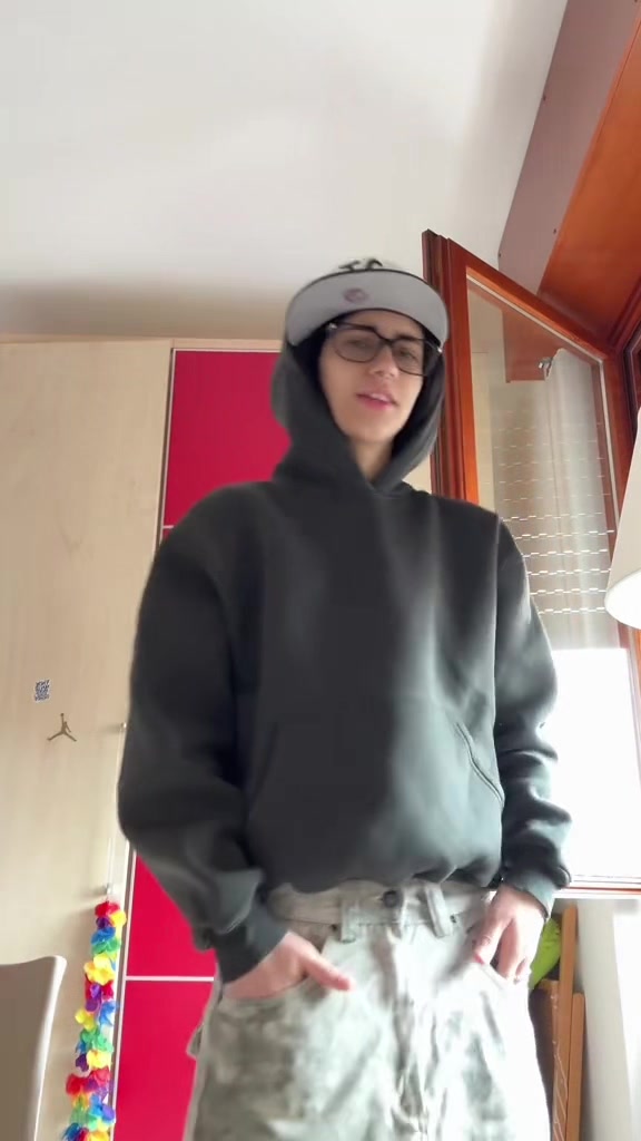 @de