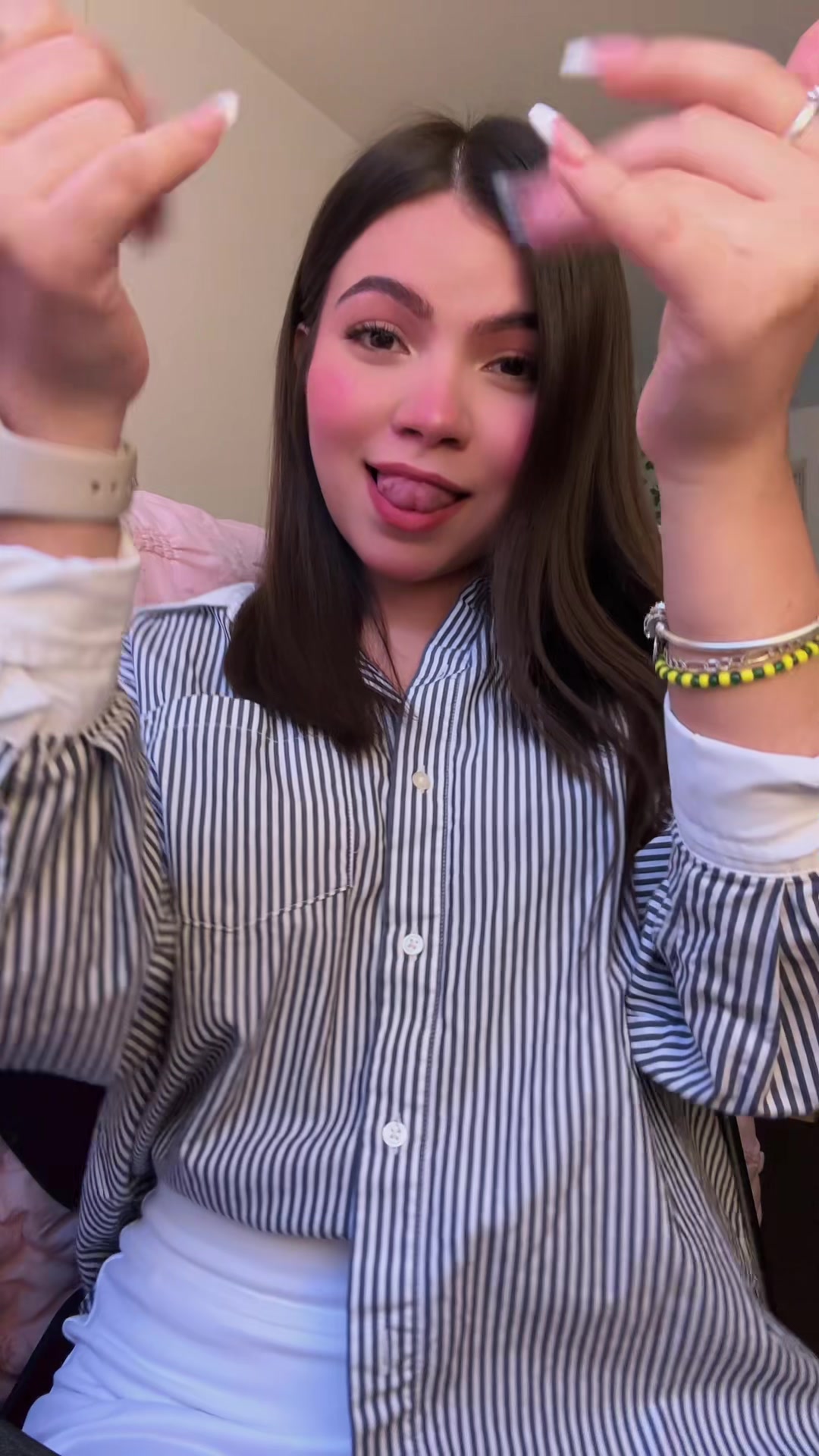 @𝐄𝐂
