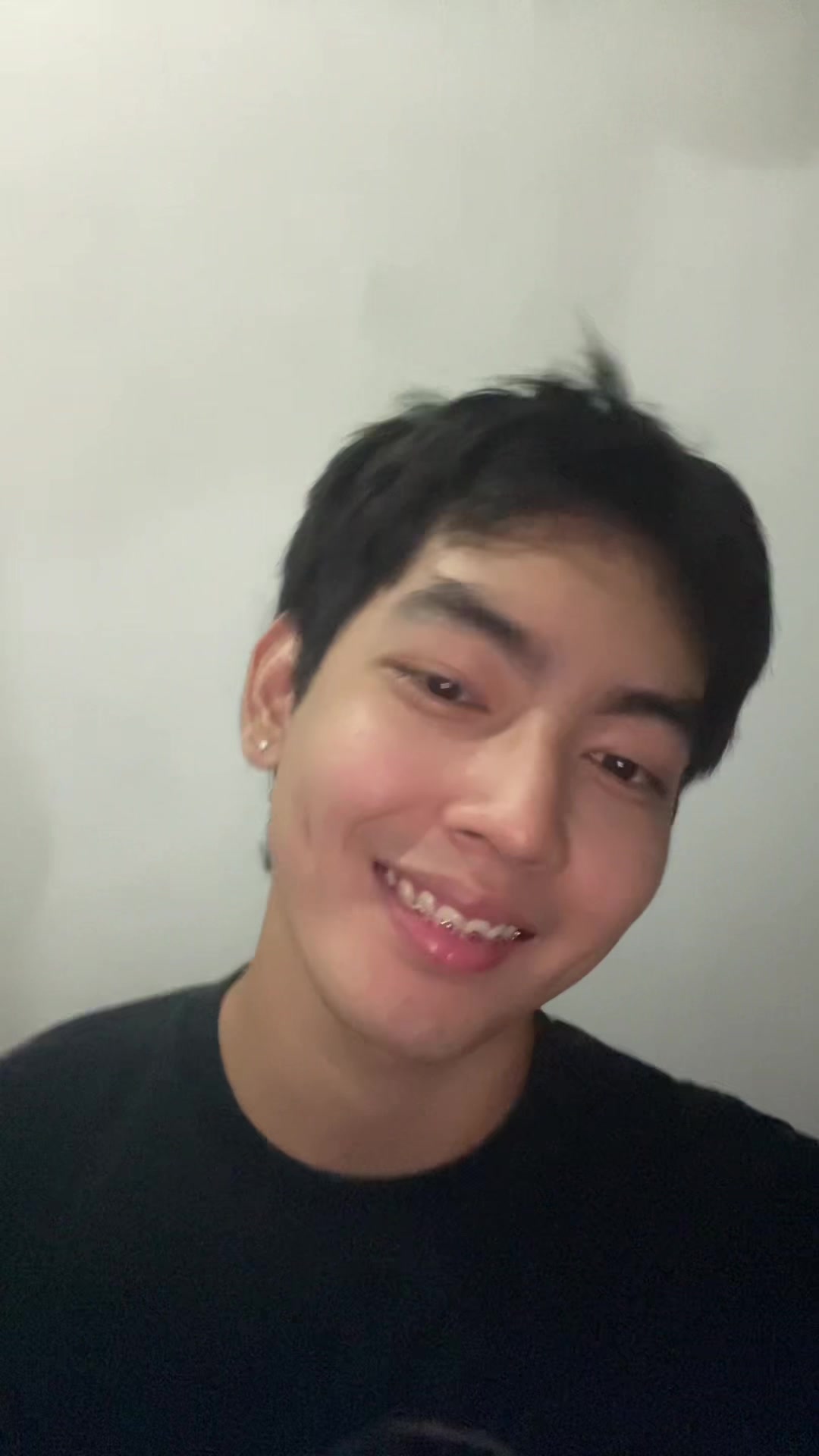 @Rovz