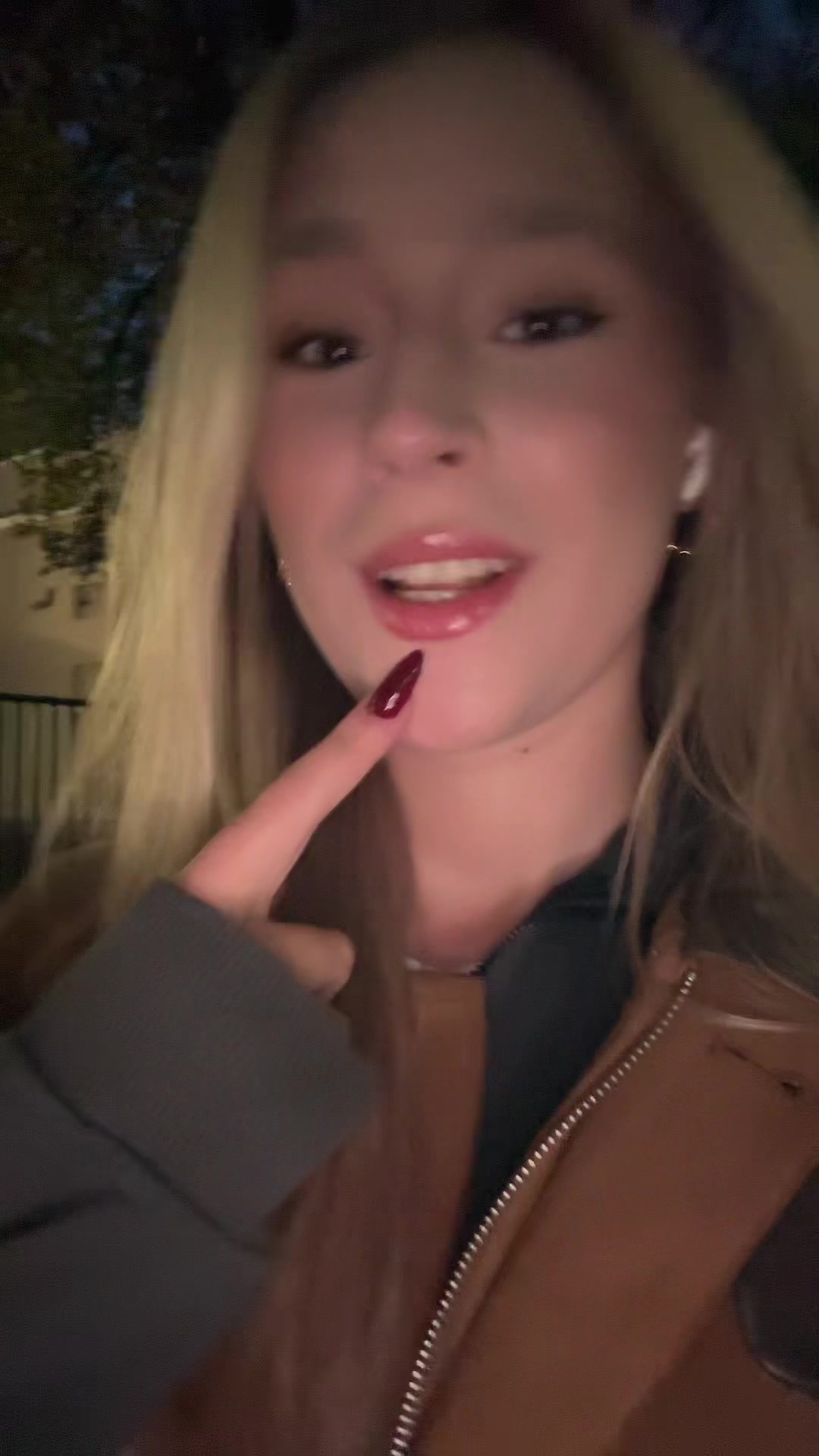 @shinysdk228