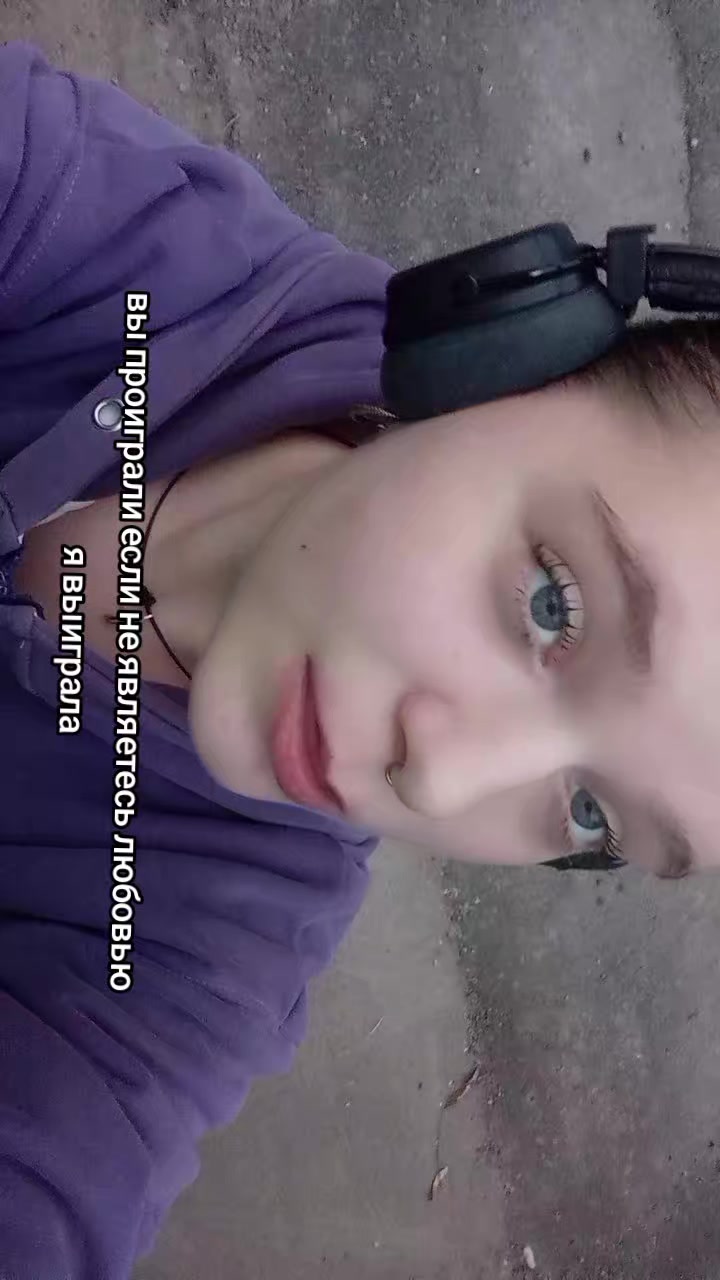 @🦊
