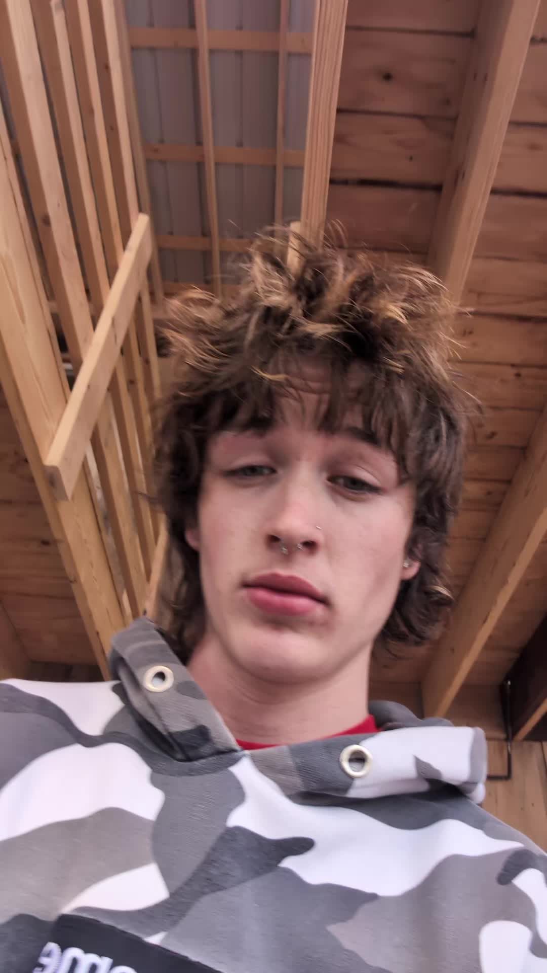 @rüss