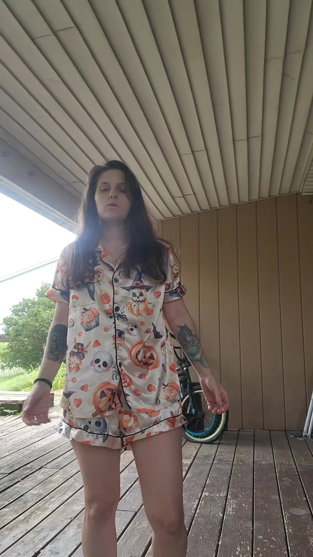 @Lexxxx
