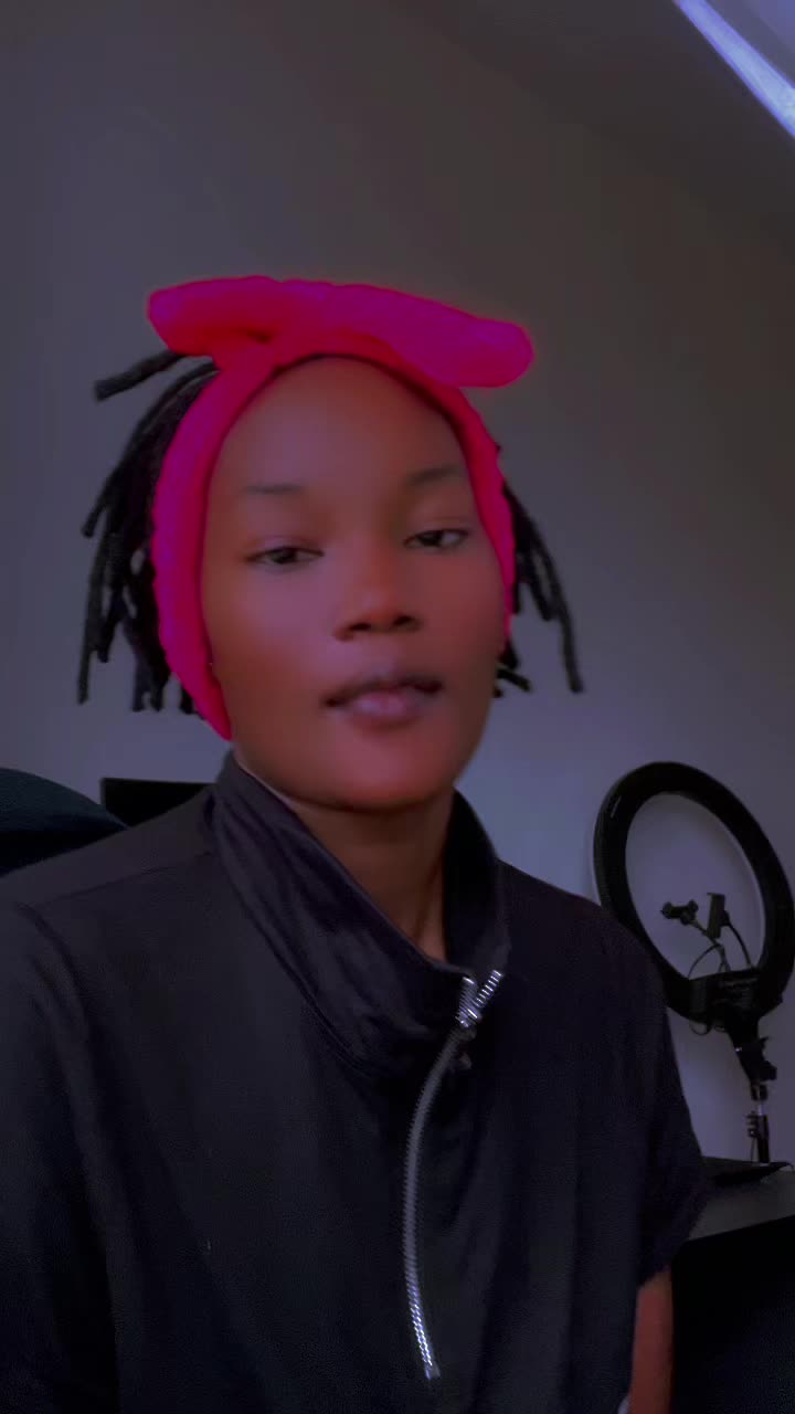 @Soniah_Empress👑