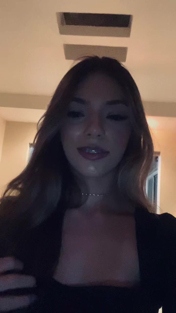 @🏄🏻&zwj;♀️