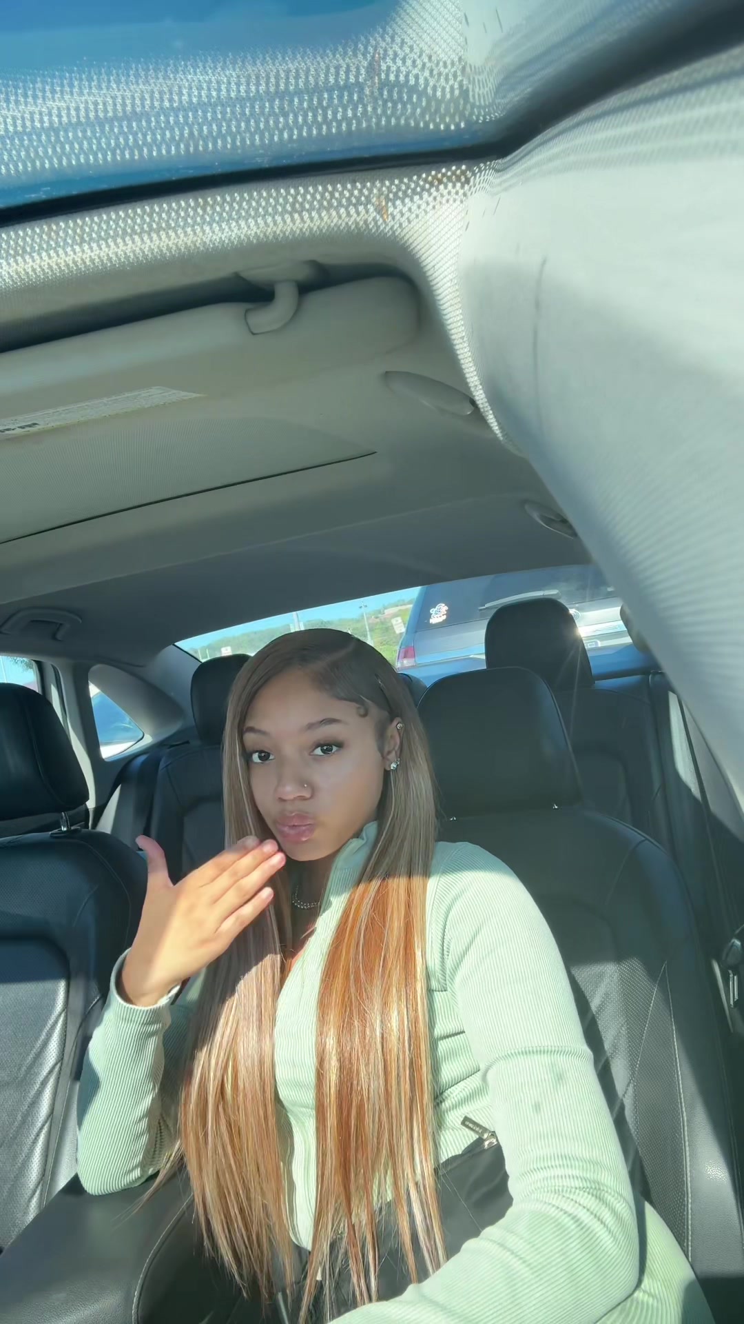 @niyahk