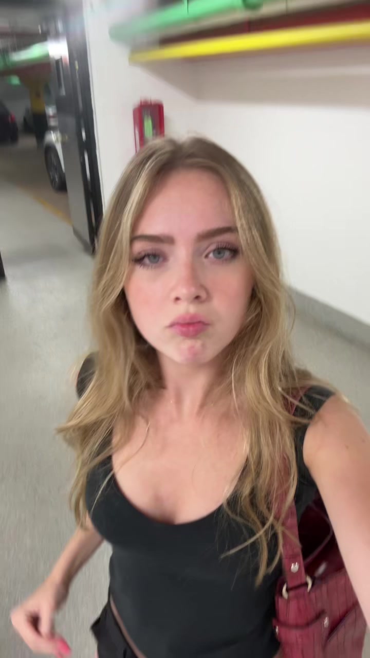 @Elizasvetoe