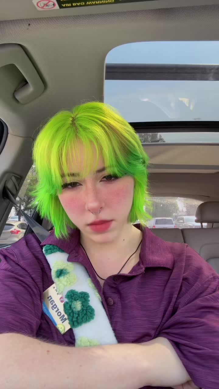 @impineapplegg