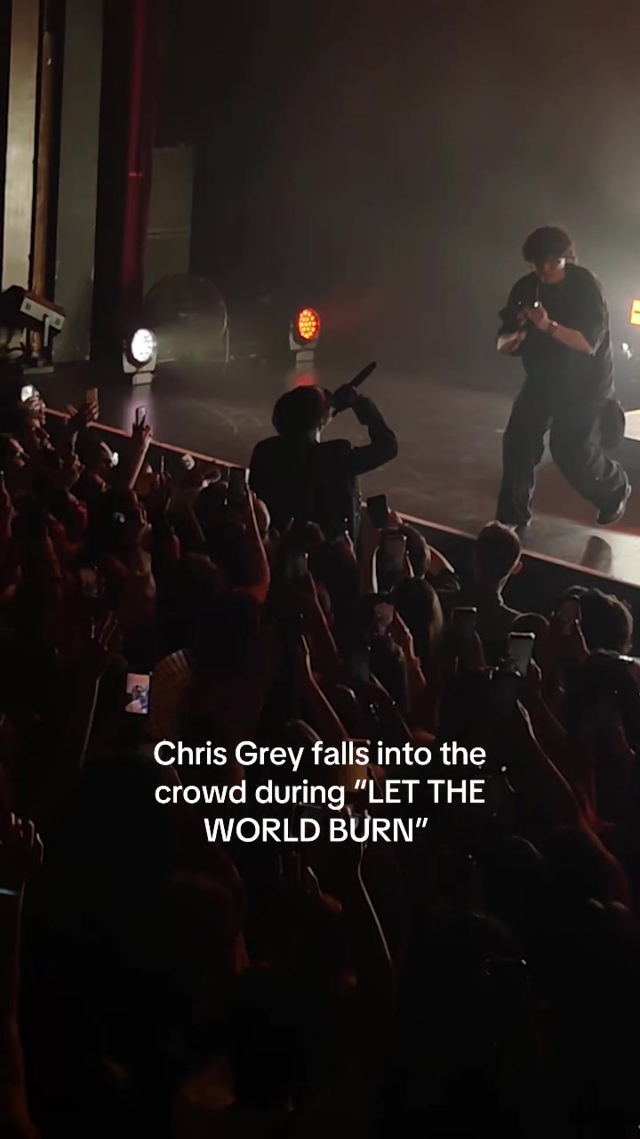 @chrisgreysvault