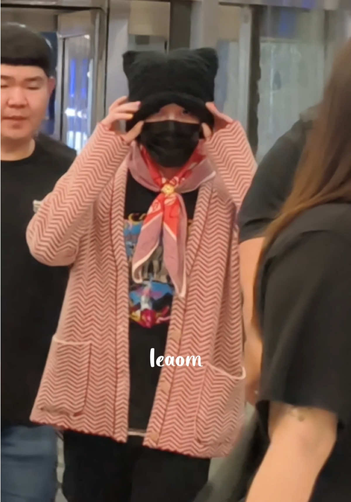 @งอมง่ะงอบงองแง
