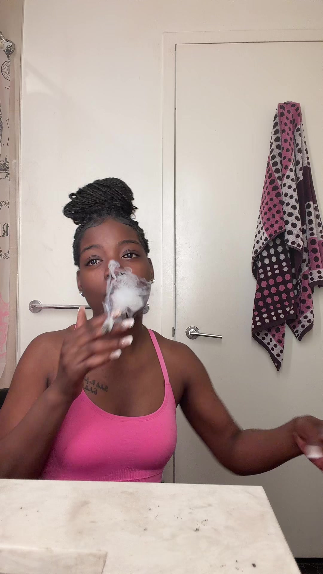 @AfriiLee