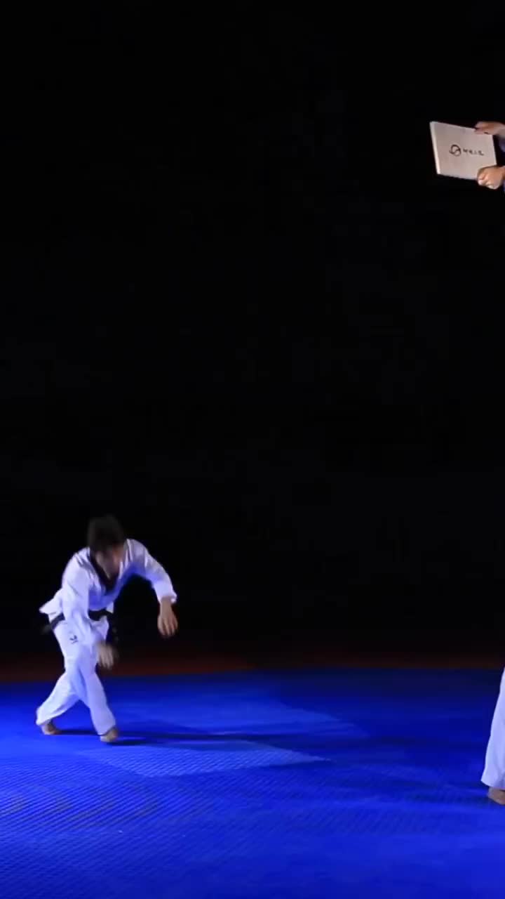 @elitrickz