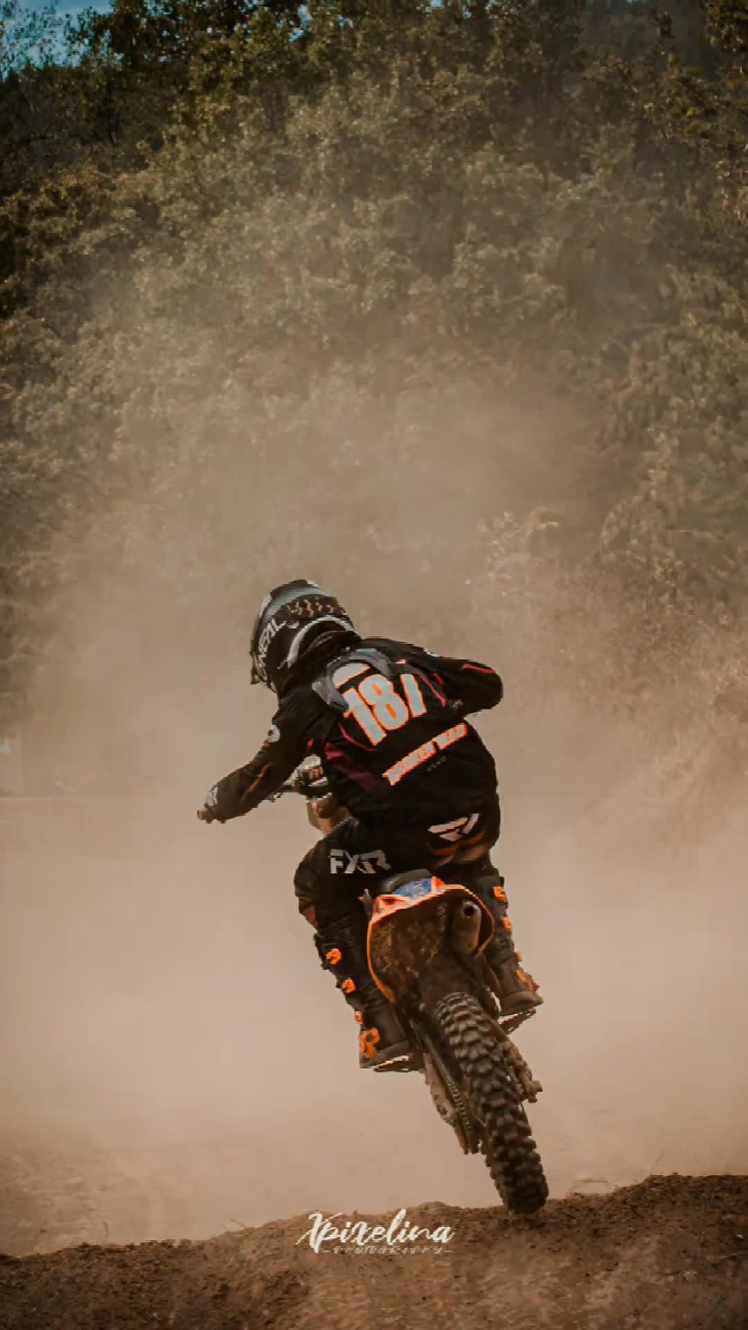 @Yamaha/KTM-Lui's proud Mum🤟