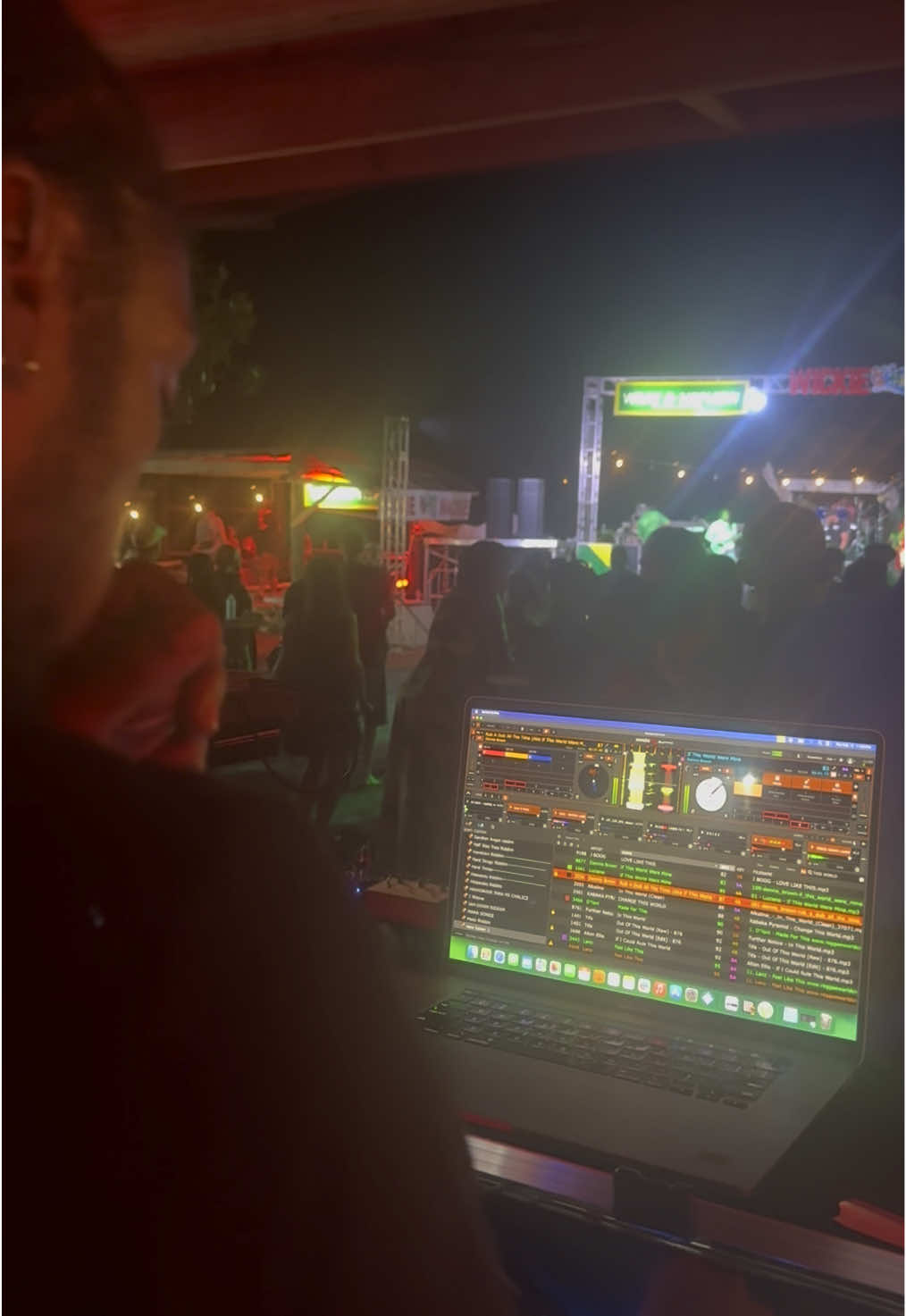 @🇯🇲🎶DJ STEAMAZ🎶🇯🇲