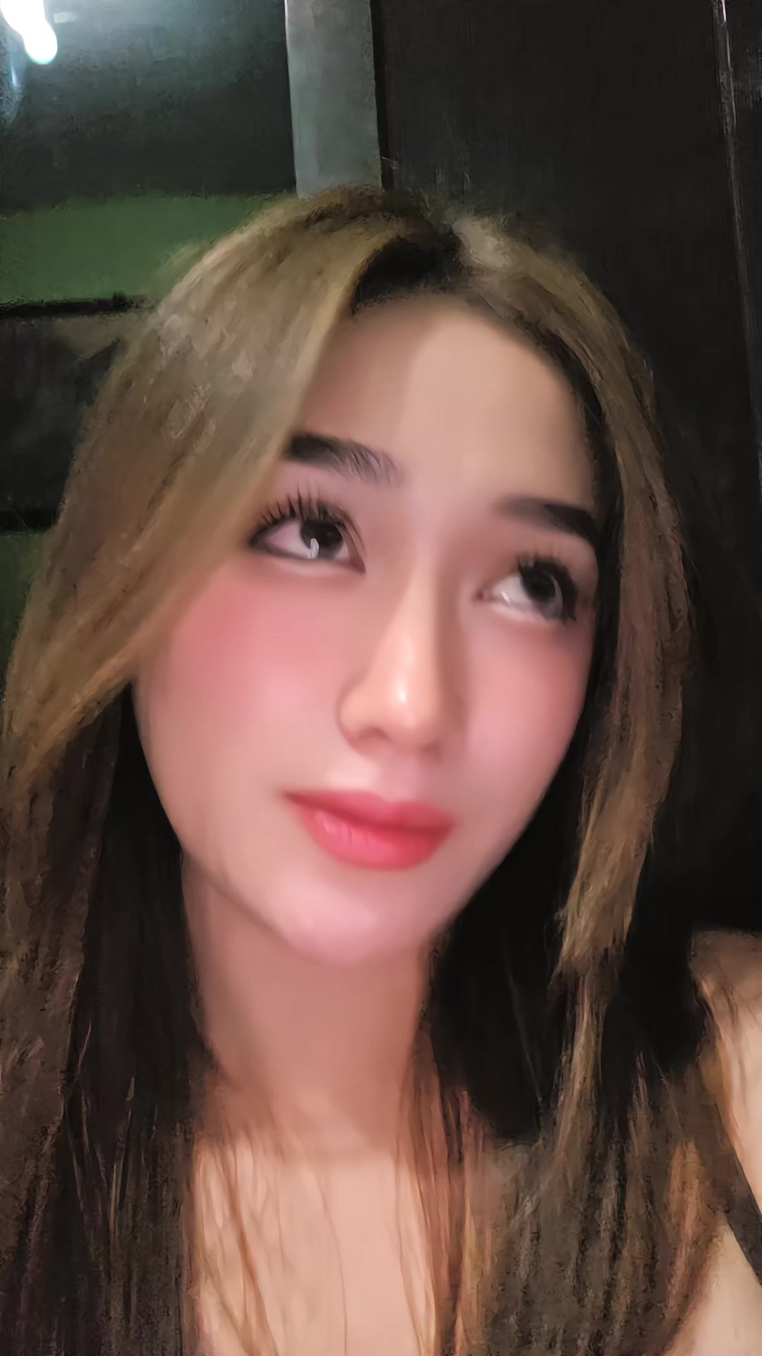 @Ella