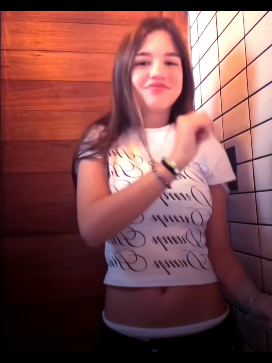 @Delfixx♡