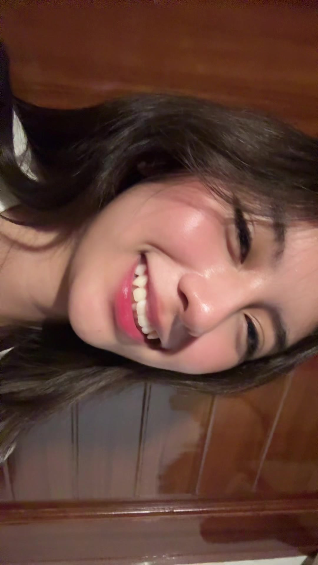 @Bella
