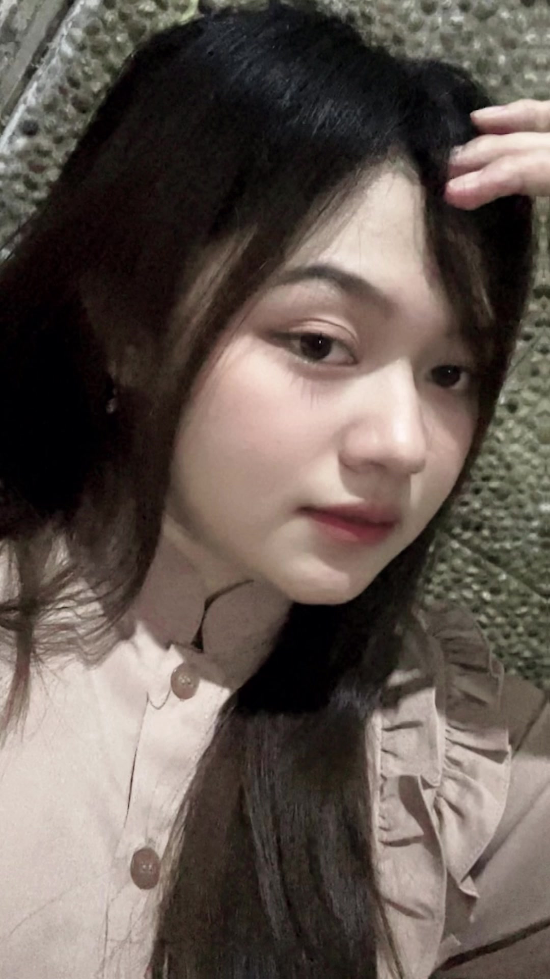 @L🐼✨