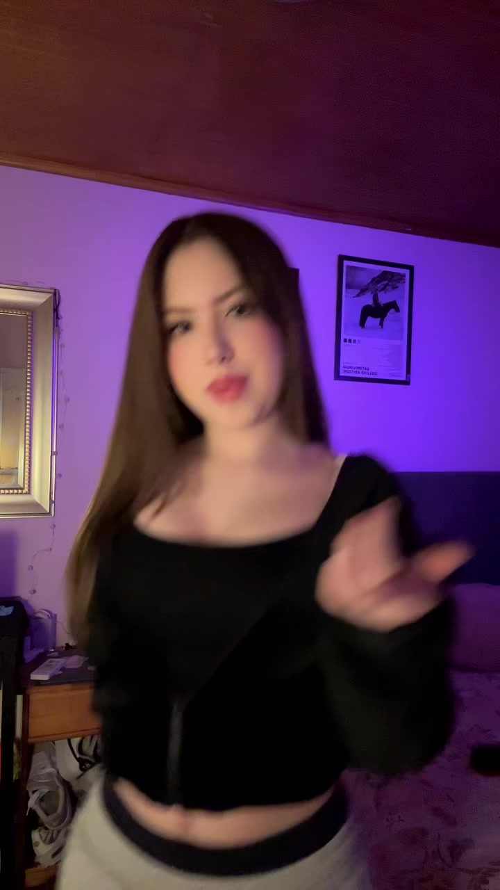 @𝑝𝑎𝑢𝑙𝑎 𝑎𝑛𝑑𝑟𝑒𝑎