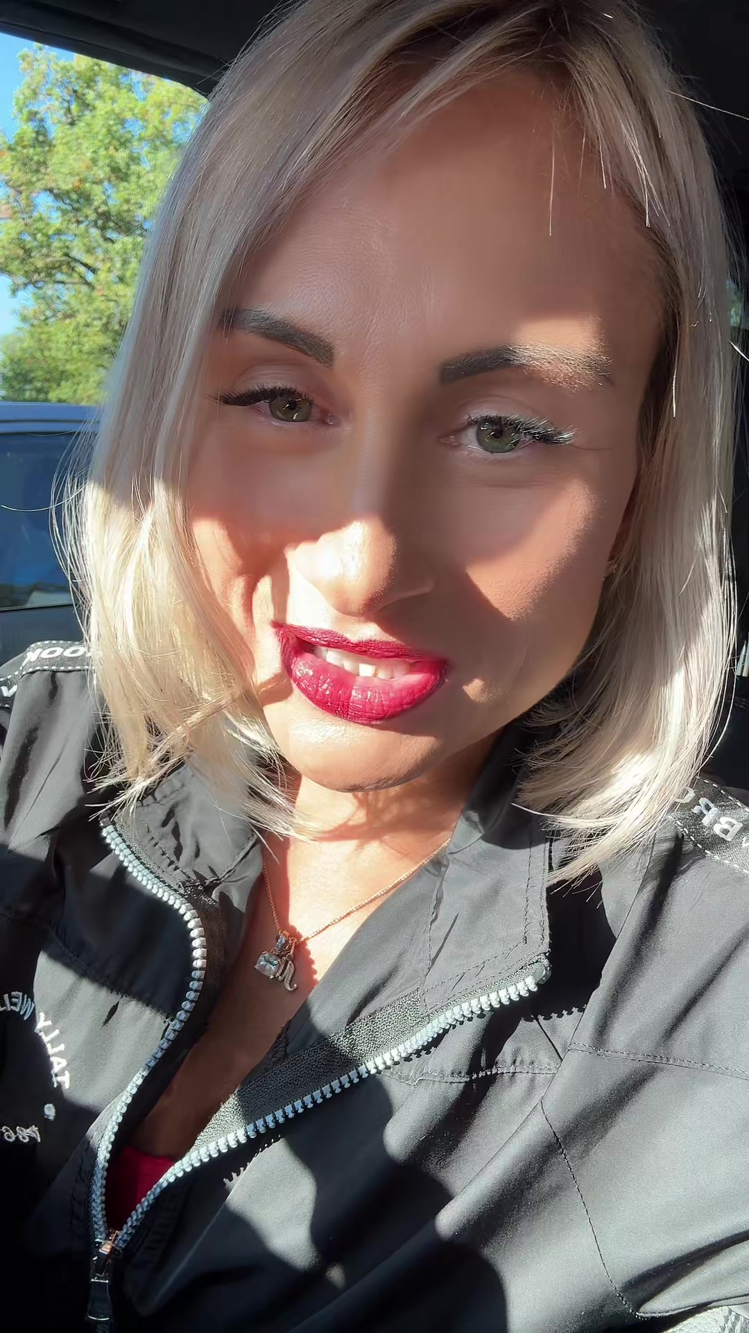 @Mari Корыстная Особа😜