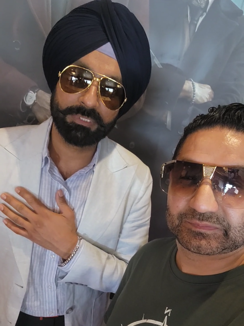 @DAVINDER.LITT