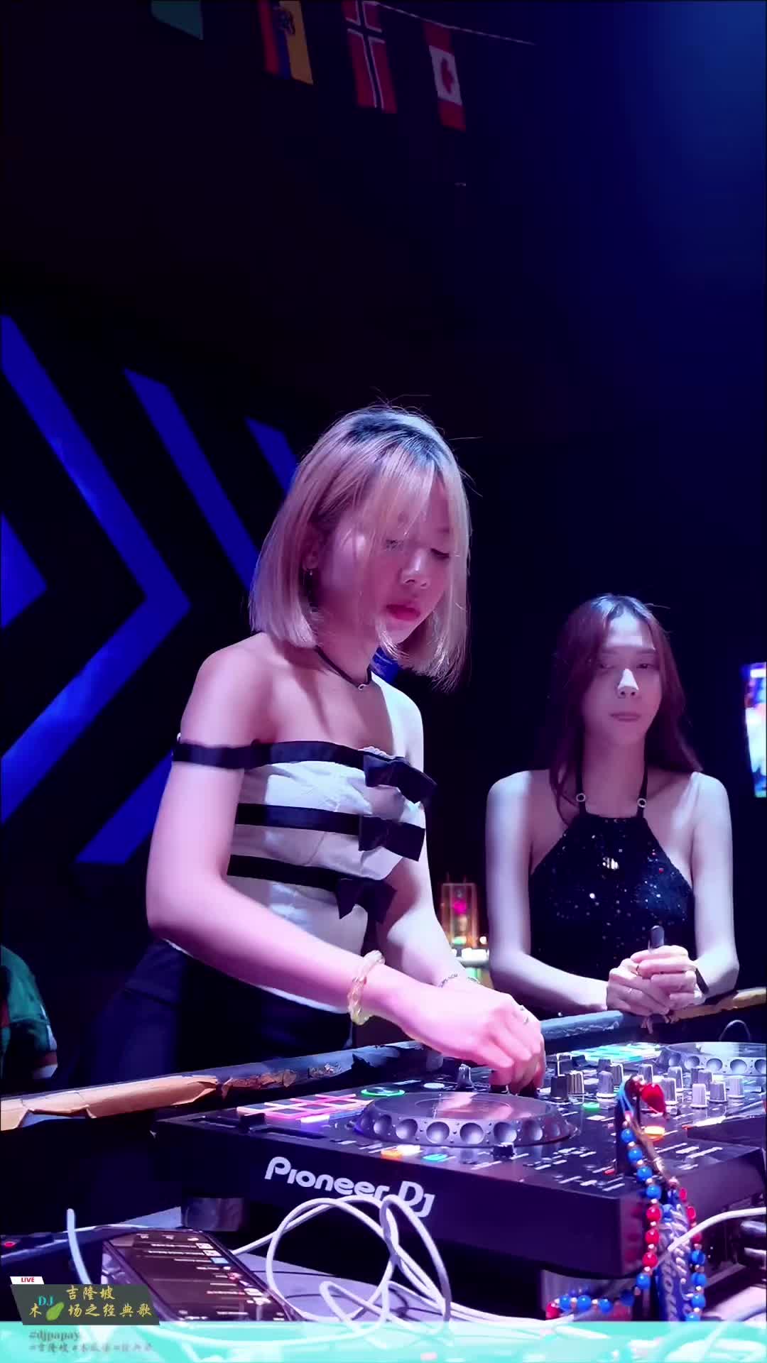 @Malaysia Night 99