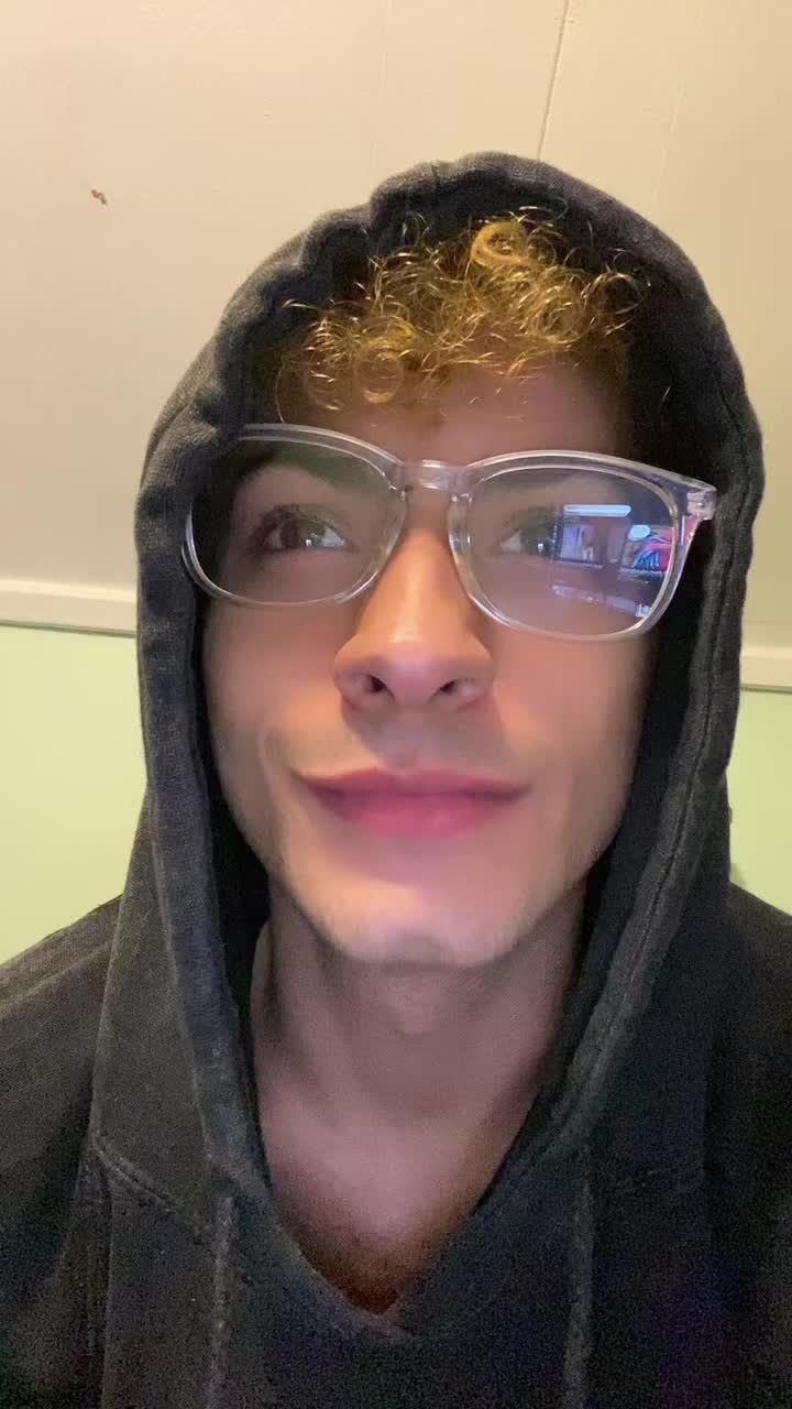 @SweeneyIsOdd