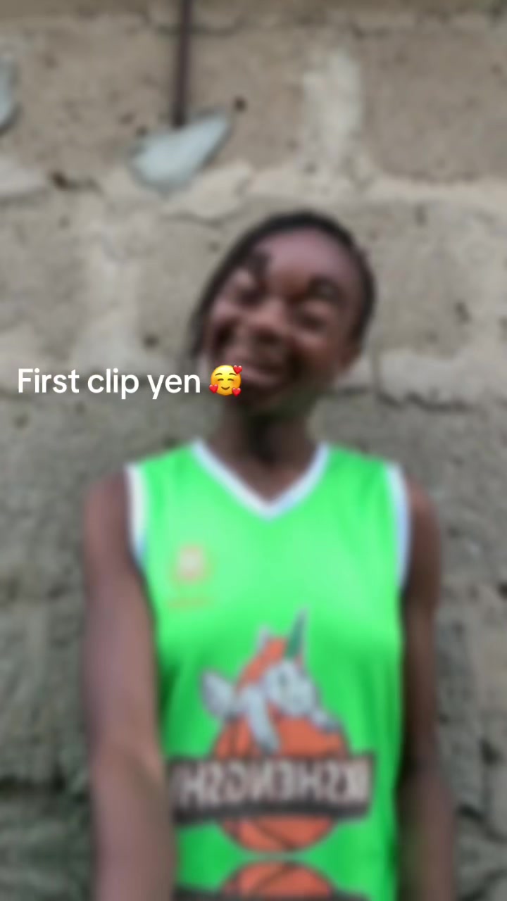@꧁༒YETUNDE🥹༒꧂
