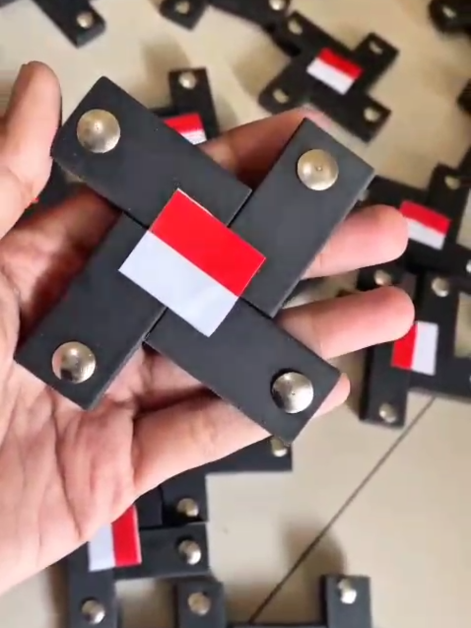 @AR27 TOYS