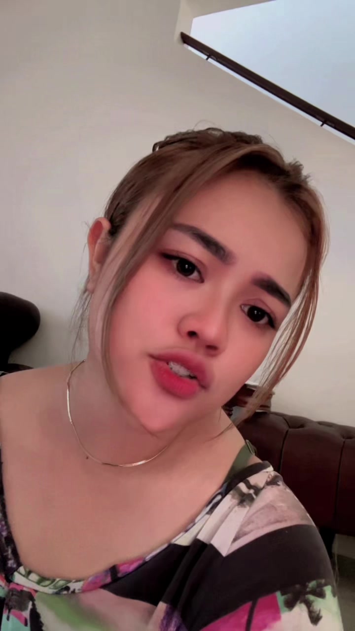 @karina