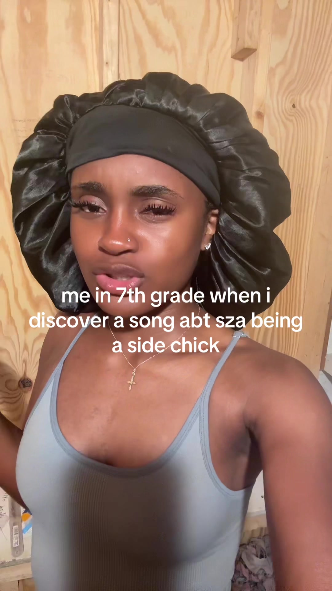 @mamikola