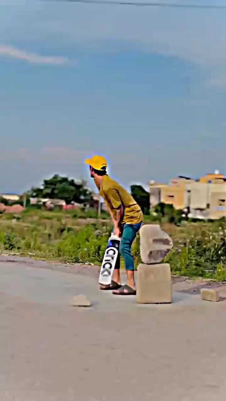 @نومی لیفٹی فخرے چٹھہ بختاور🏏