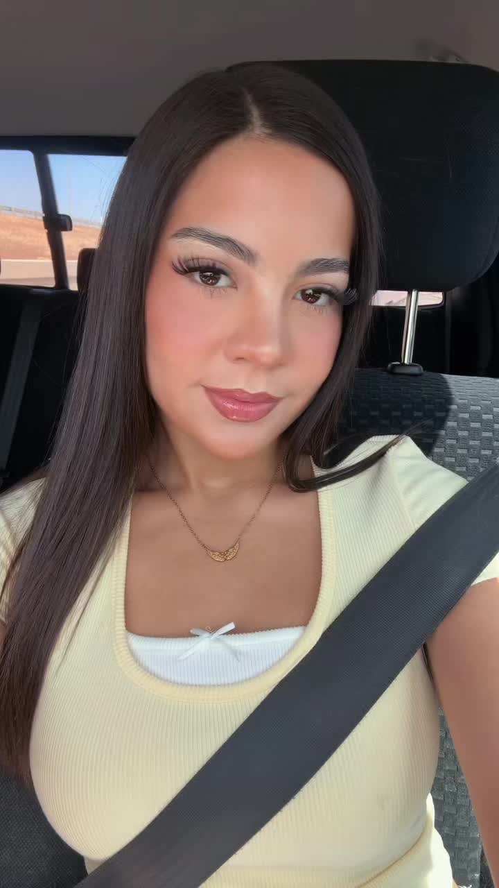 @Ava