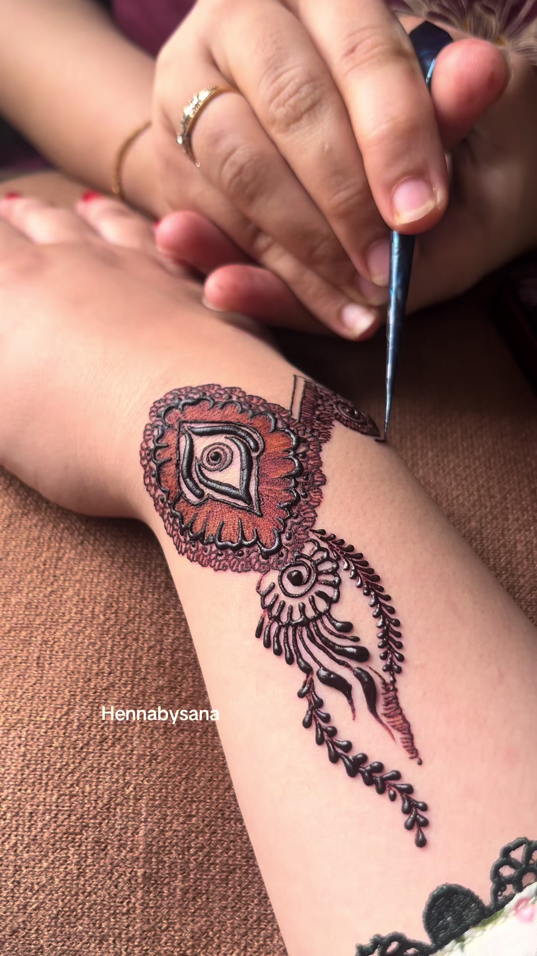 @henna by sana 809