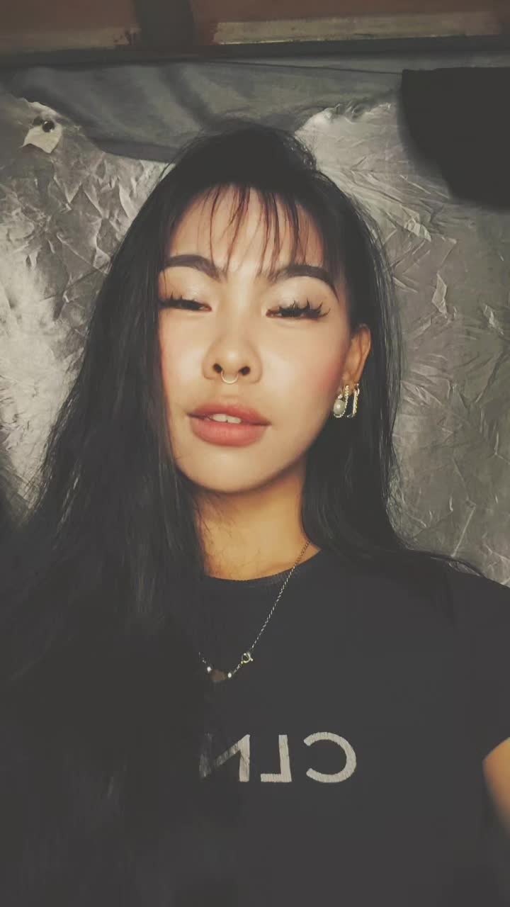 @𝖙𝖊𝖙ᴢʏ(ღ˘⌣˘ღ)