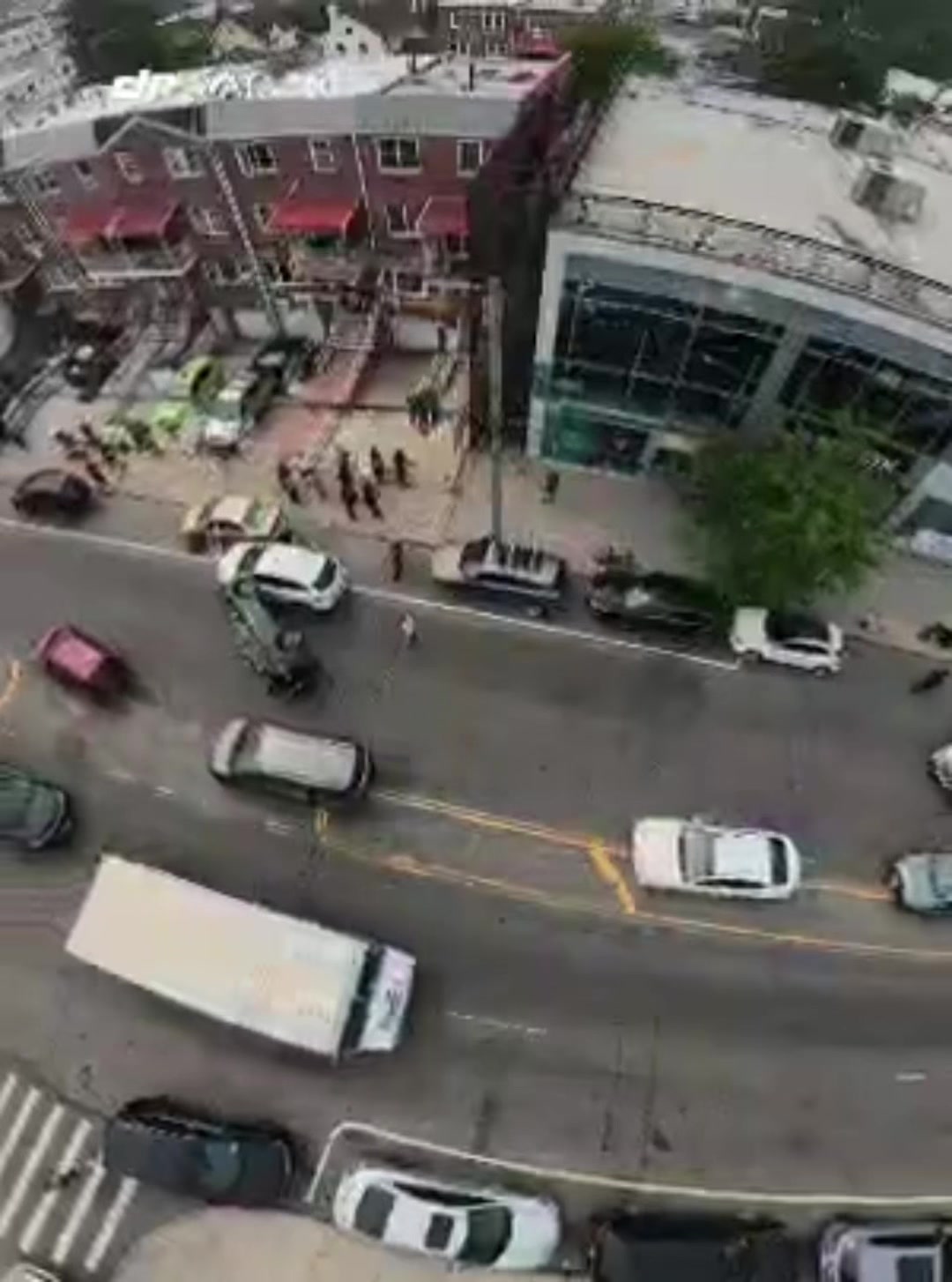 @newswithb