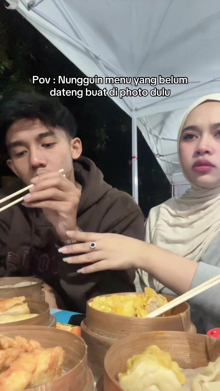 @Thiaraaapss