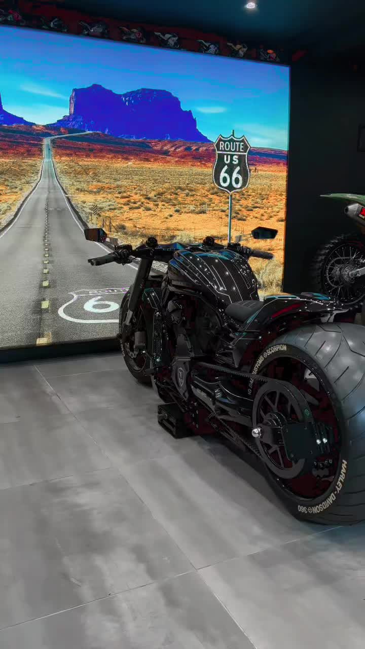 @SUPER BIKE