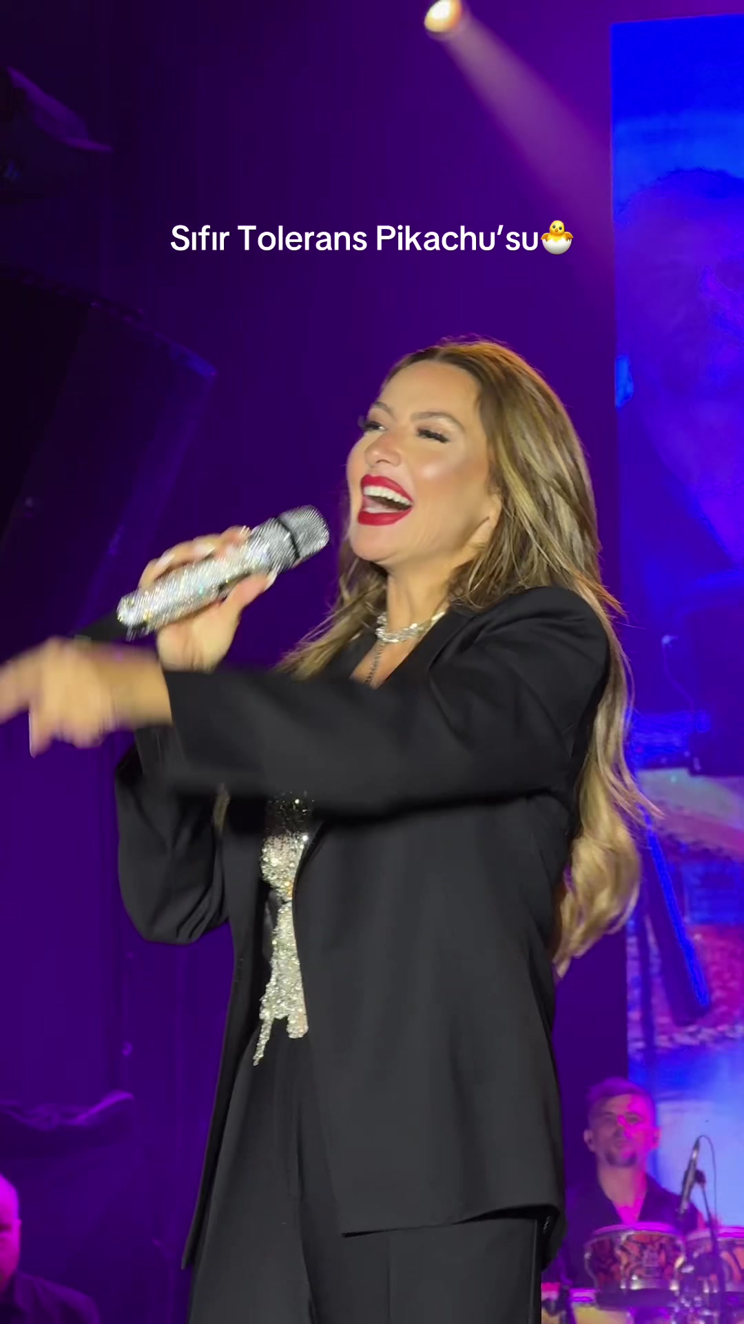 @Hadise
