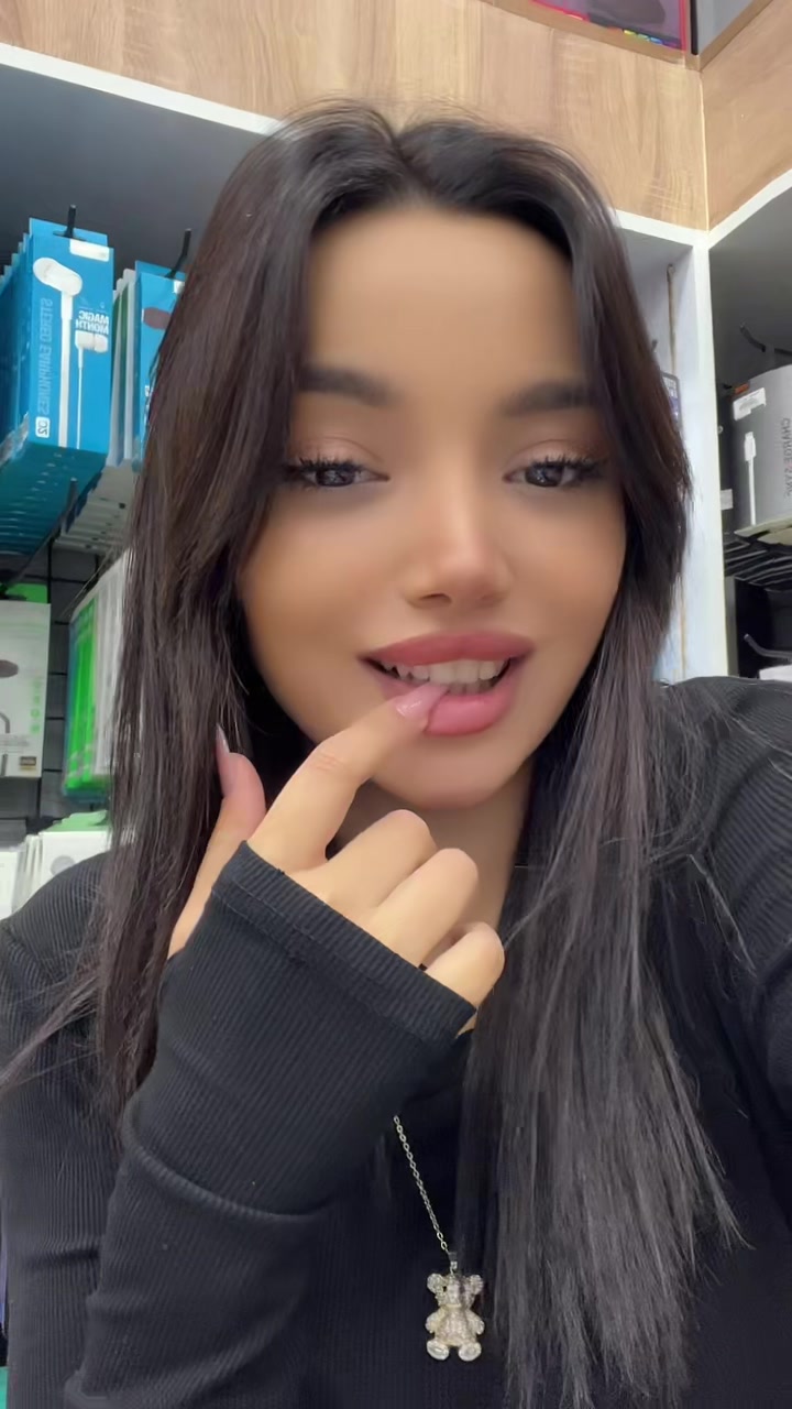 @𝐔𝐥𝐲𝐚🤍