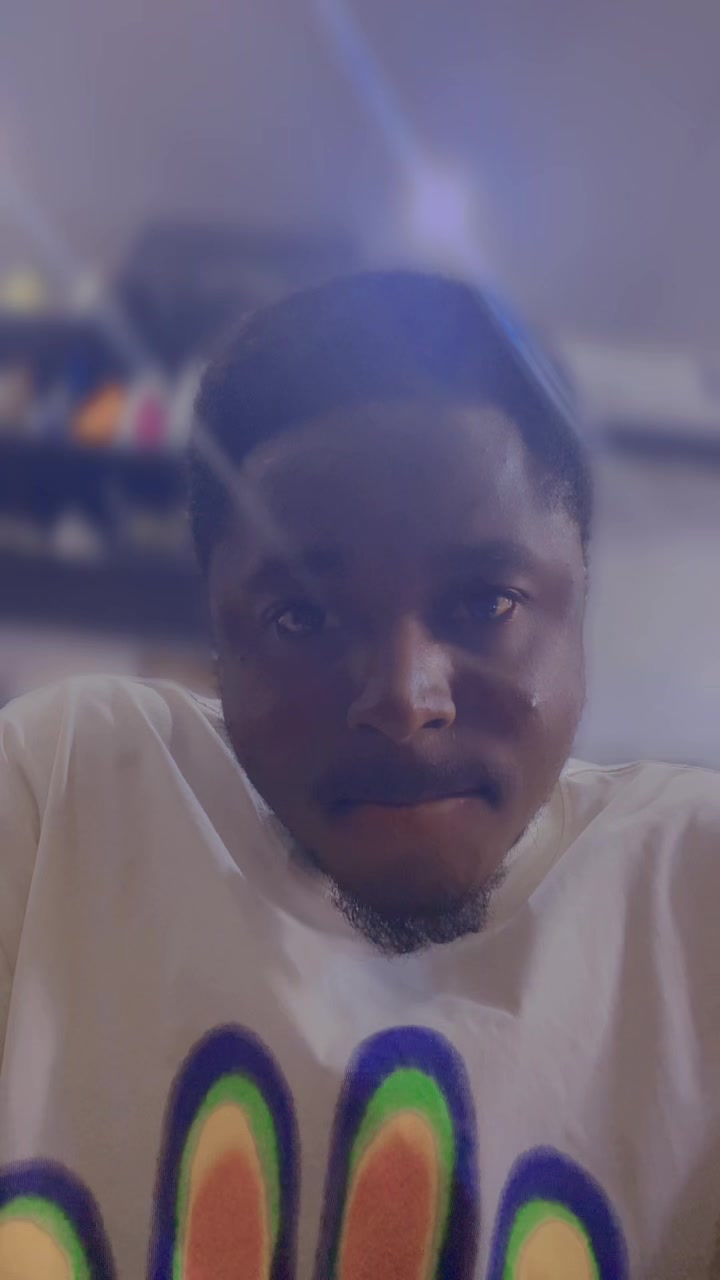 @KobbyPhreshgh